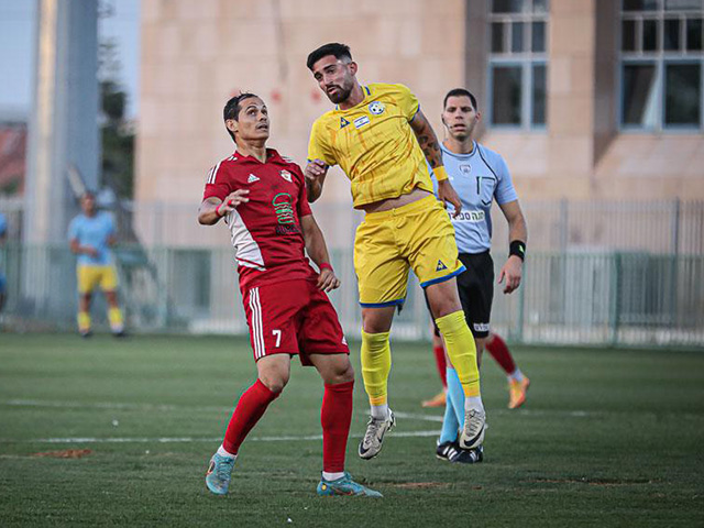 משה גולן וראול גרשומוב (נזיה סולטאן)